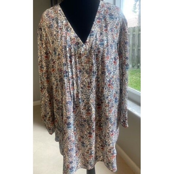 Rose & Olive 2X  Floral Botanical V-Neck Pintuck 3/4 Sleeve Popover Cottage - Picture 7 of 8